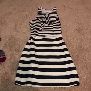 Abercrombie white and navy dress